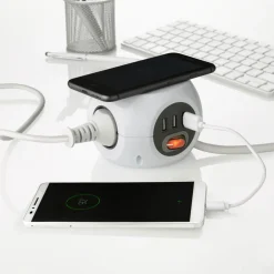 BLAUPUNKT Steckdosenwürfel 3-fach mit USB und Induktivem Laden