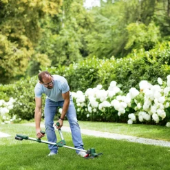 Bosch Akku-Rasentrimmer UniversalGrassCut 18V