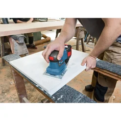 Bosch Professional Akku-Schwingschleifer GSS 18V-10 solo