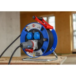 Brennenstuhl Garant CEE 1 IP44 Kabeltrommel 30m