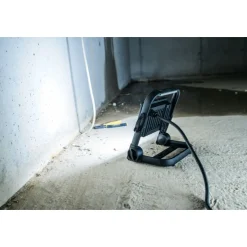 Brennenstuhl Mobiler LED Strahler JARO 4060 M 30W