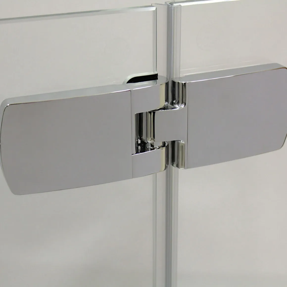 Breuer Eckeinstieg Avanta Drehtür 4-teilig alu chromeffekt Terrazzo 800/750 mm