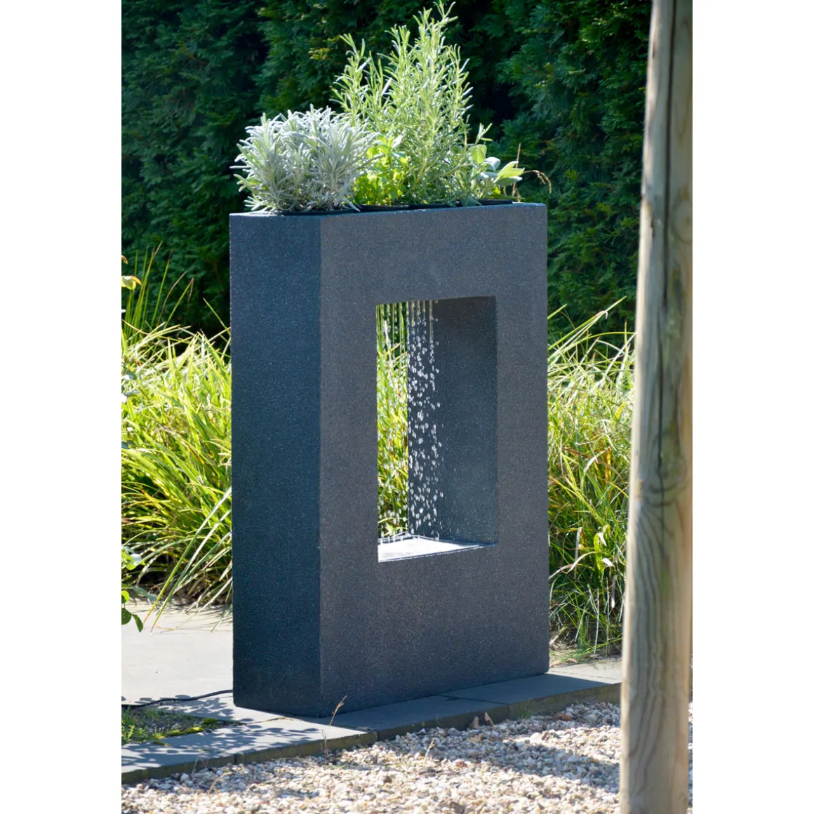 dobar XL Design-Gartenbrunnen mit Pflanzkasten 76 x 54,5 x 19 cm dunkelgrau