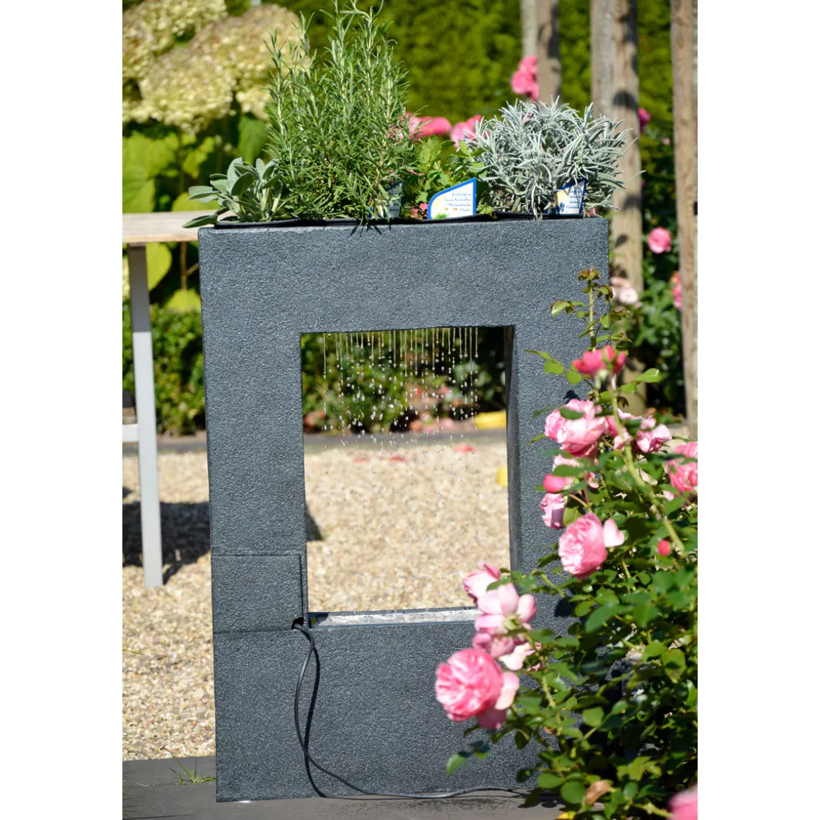 dobar XL Design-Gartenbrunnen mit Pflanzkasten 76 x 54,5 x 19 cm dunkelgrau
