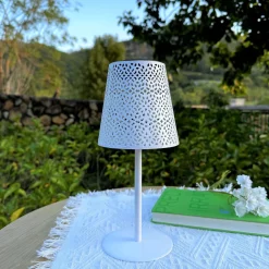 Flector Solar-Tischleuchte Arietta weiß