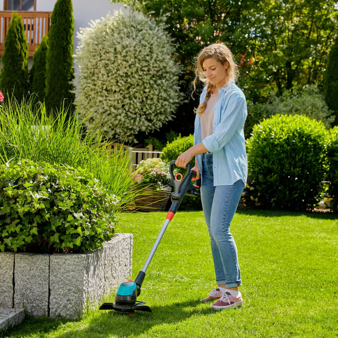 Gardena Akku-Rasentrimmer EasyCut 23/18V P4A Solo