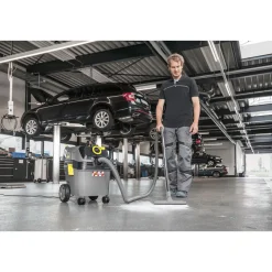 Kärcher Nass-Trockensauger NT 30/1 Ap