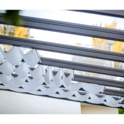 Palram Canopia Stockholm Terassenüberdachung Jalousien 3,4x5,2 m weiß