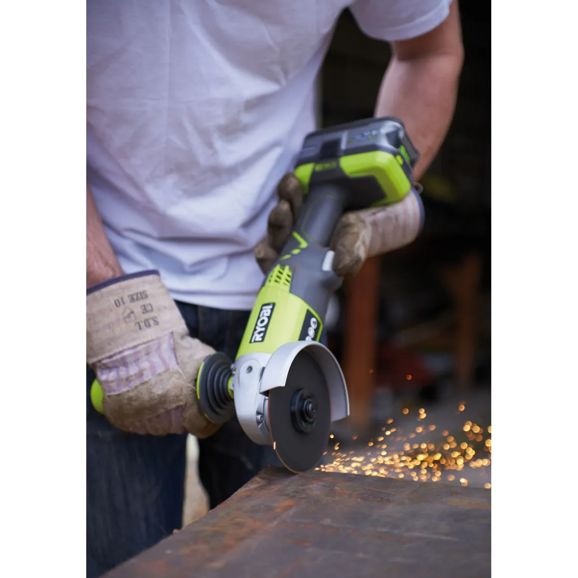 Ryobi Akku-Winkelschleifer R18AG-0 ohne Akku und Ladegerät