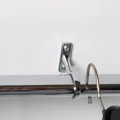 Suki Mittelhalter Durchmesser 3 cm oval silber