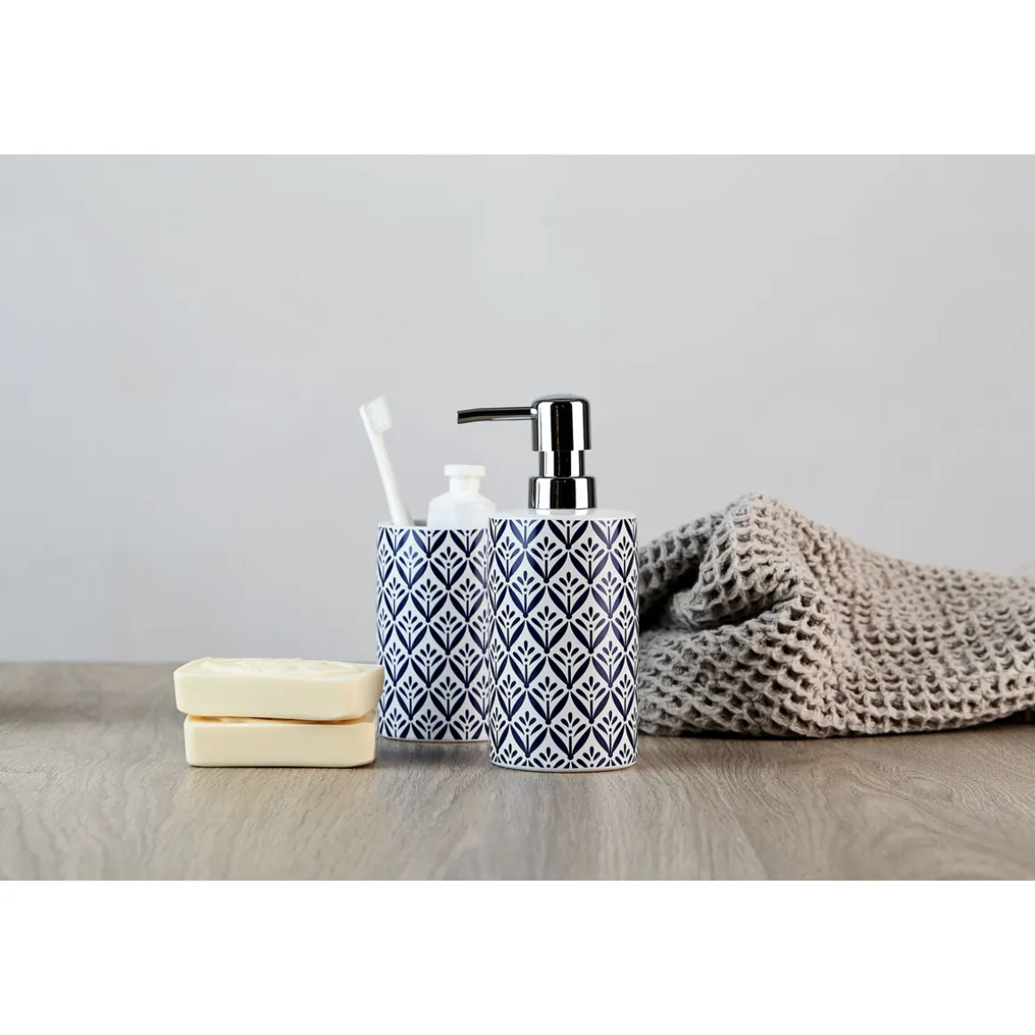 Wenko Seifenspender Lorca 360 ml