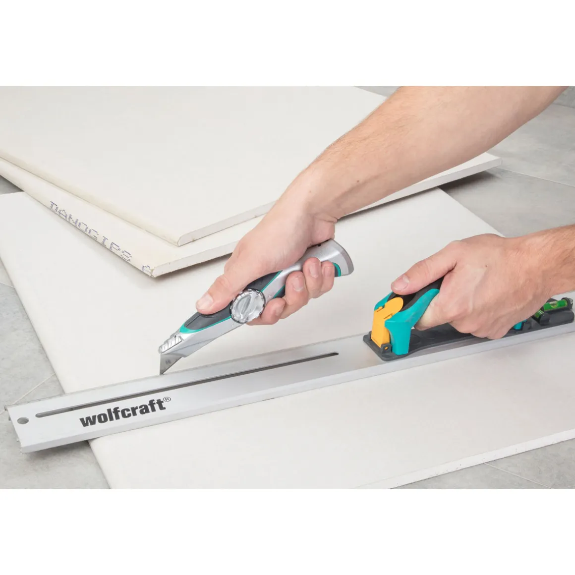 Wolfcraft Profi-Trapezklingen-Messer mit Feststehklinge