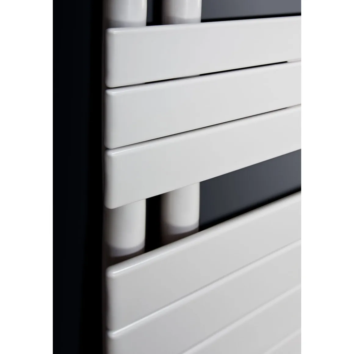 Ximax Elektrischer Handtuchwärmer P2-Open 1720 x 700 mm 900 Watt Typ 4 Weiß